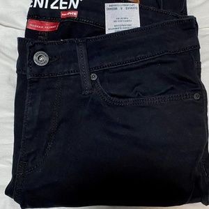 Ladies Denizen Levis Modern Skinny Jeans Black